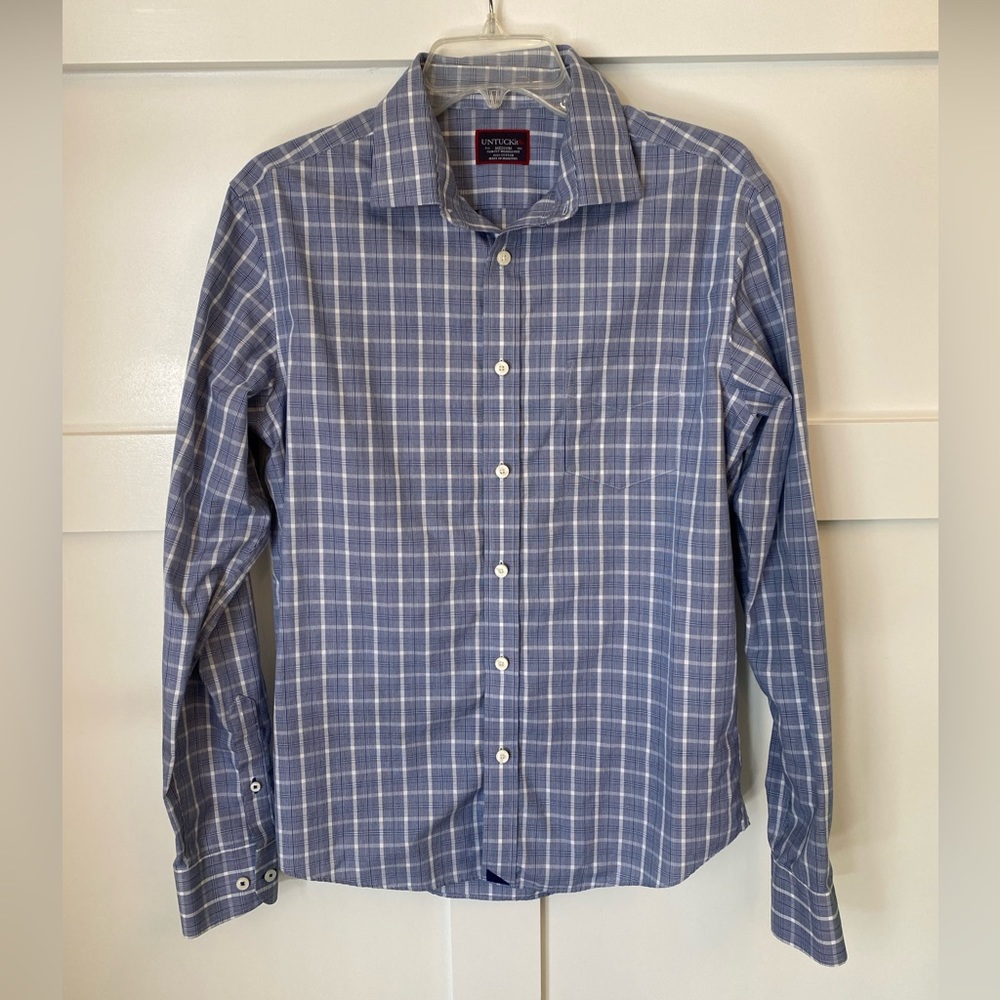 Untuckit Medium blue button front‎ long sleeve